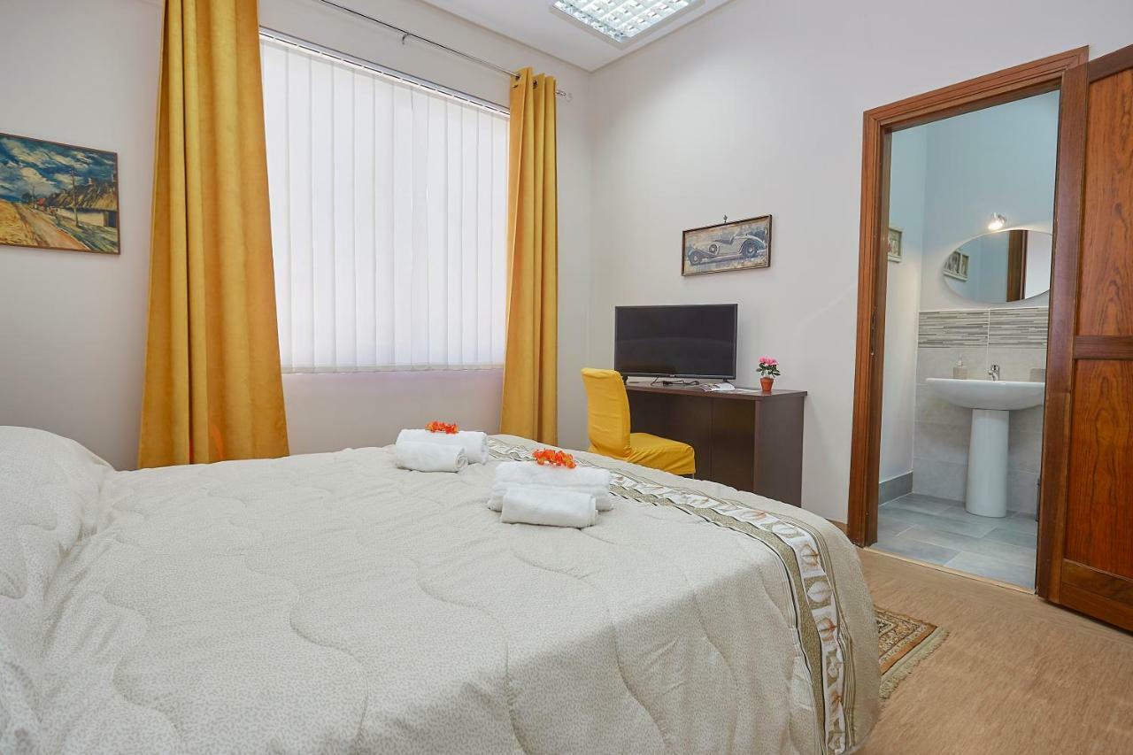 Bed and Breakfast Sturzo 44 Palermo Zewnętrze zdjęcie